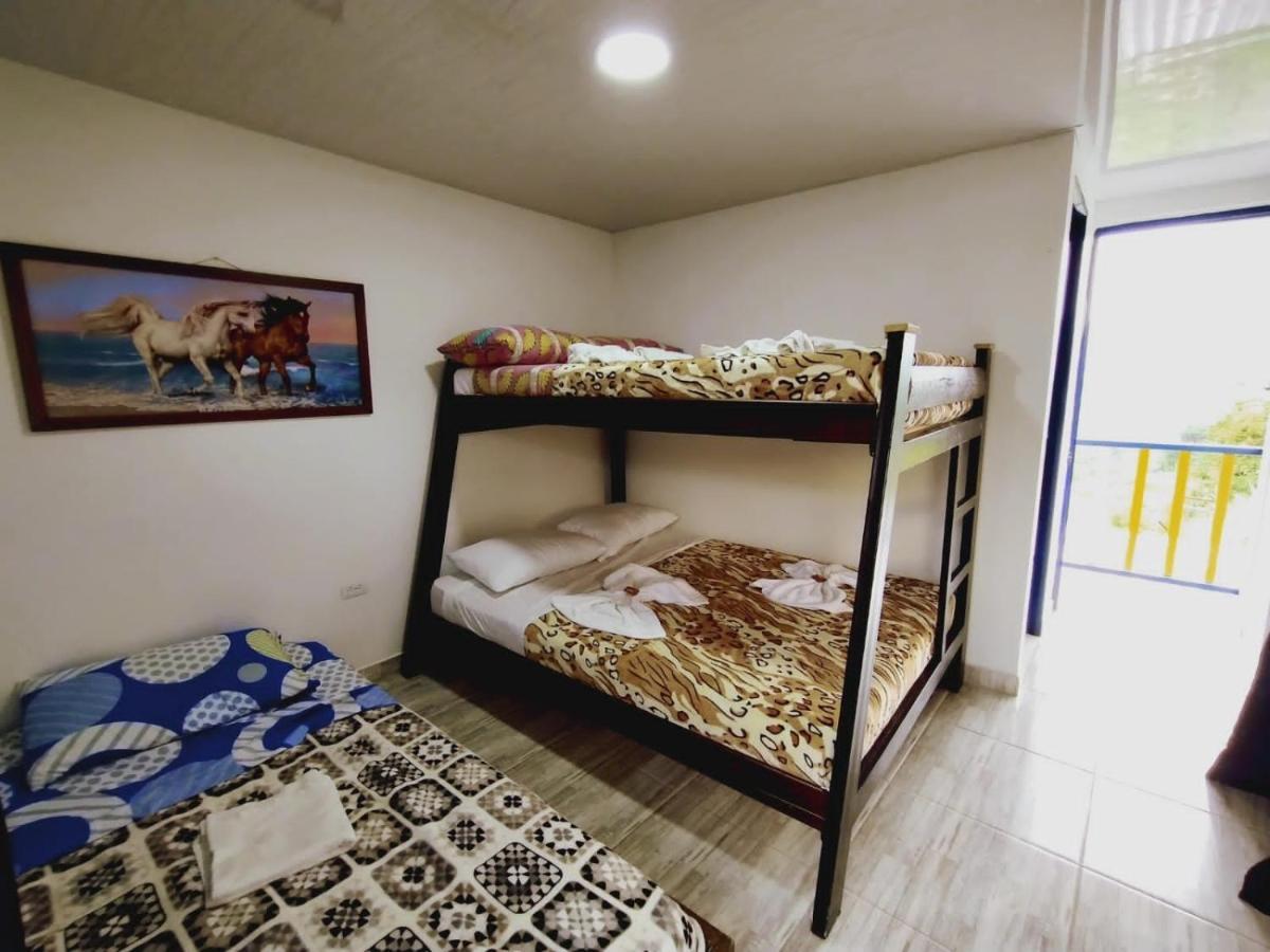 Finca Hotel La Fragata Санта-Роса-де-Кабаль Екстер'єр фото