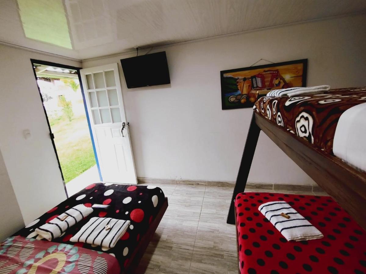 Finca Hotel La Fragata Санта-Роса-де-Кабаль Екстер'єр фото